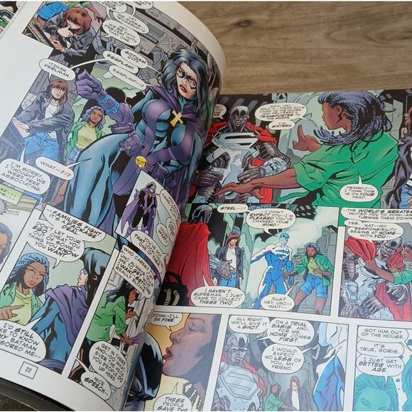 DC Comics JLA Strength in numbers graphic novel - Picture 4 of 4